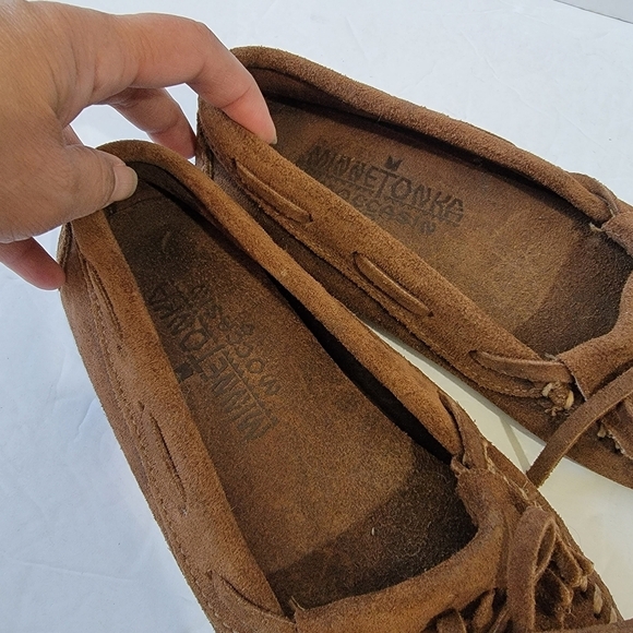 MINNETONKA Kilty Suede Mocassin Sz 7.5 Cognac Casual Comfy Everyday - Picture 5 of 10